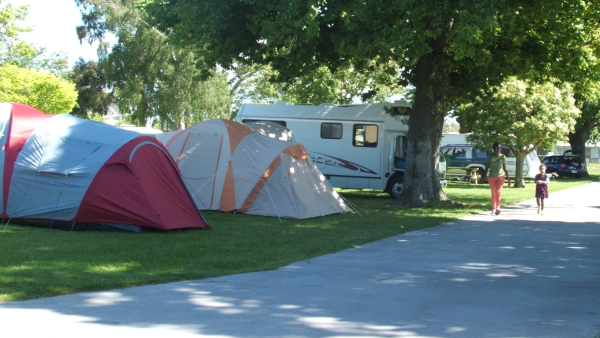 Walk through the campsites